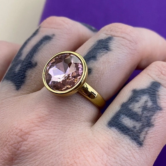 💛 Classic Pilgrim Gold Plated Pink Crystal Ring | Big Solitaire Style - Picture 4 of 6